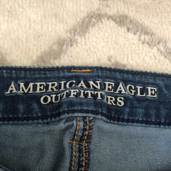 American Eagle High Rise Jeans - Picture 2 of 4
